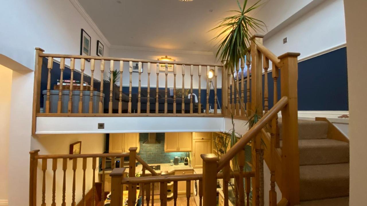 Spacious Luxury Flat In Swanage, Close To Beach With Parking Exterior photo